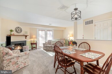 611 Cambridge Ct, Palmyra, PA 17078 - photo 7