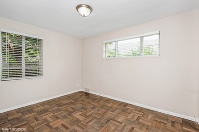 221 E Vallette St, Elmhurst, IL 60126 - photo 6