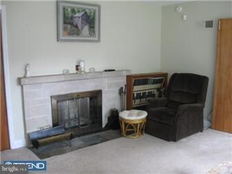 1727 W Chester Pike, Havertown, PA 19083 - photo 5