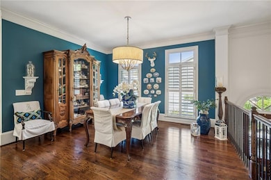 9026 Riverbend Manor, Alpharetta, GA 30022 - photo 5