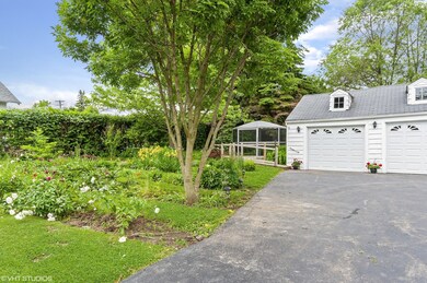 1012 N Mcaree Rd, Waukegan, IL 60085 - photo 4