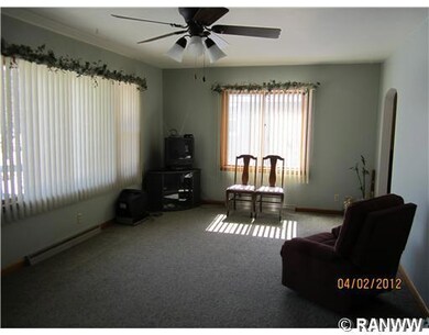 3060 Jupiter Ave, Eau Claire, WI 54703 - photo 4