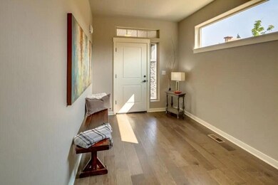 4548 SW 36th St, Redmond, OR 97756 - photo 4