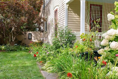 29 Madison Ave, Saratoga Springs, NY 12866 - photo 6