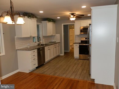 60 Maryland Ave, Pennsville, NJ 08070 - photo 7