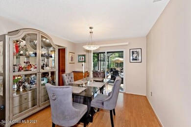 04_3237GeonaS_2_DiningRoom
