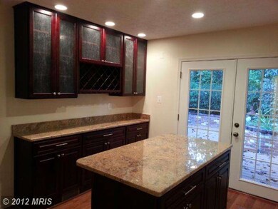 5900 Oakland Park Dr, Burke, VA 22015 - photo 2