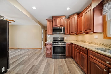 5724 W Leland Ave, Chicago, IL 60630 - photo 6