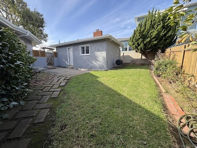 1676 Chatsworth Blvd, San Diego, CA 92107 - photo 6