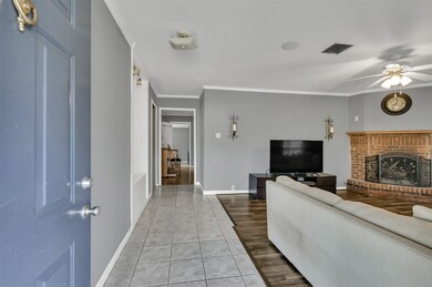 18869 Green Mesa Dr, Conroe, TX 77385 - photo 4