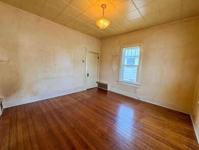 1060 Market St, Sainte Genevieve, MO 63670 - photo 3