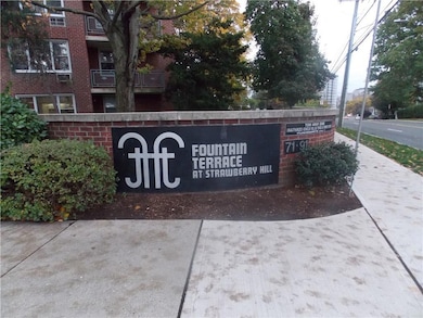 Fountain Terrace at Strawberry Hill unit 502, Stamford, CT 06902 - photo 2