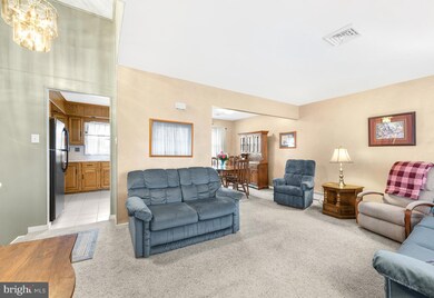 1519 Duke St, Reading, PA 19605 - photo 4