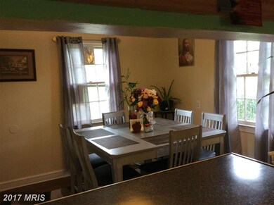 107 Chestnut St, Gaithersburg, MD 20877 - photo 4