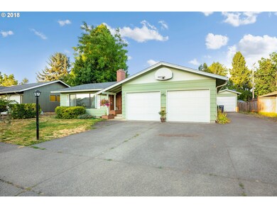 1057 Waverly St, Eugene, OR 97401 - photo 2