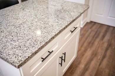 2214 Deyerle Ave, Harrisonburg, VA 22801 - photo 6