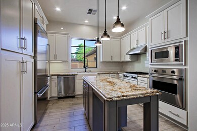 18650 N Thompson Peak Pkwy unit 1052, Scottsdale, AZ 85255 - photo 3