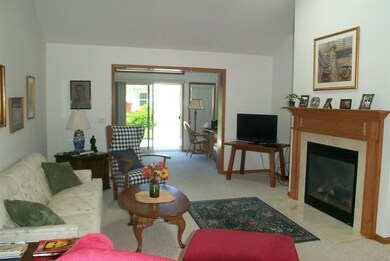 77 Northlight Way, Fitchburg, WI 53711 - photo 4