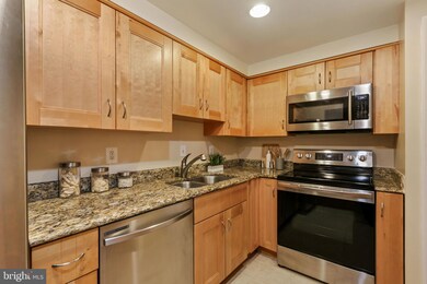 7721 Tremayne Place unit 311, McLean, VA 22102 - photo 7