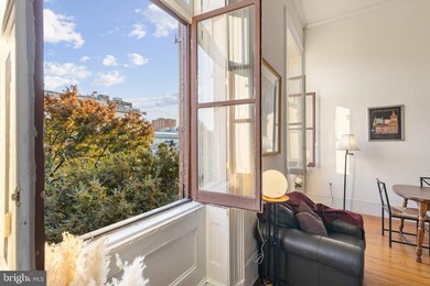 12 E Mount Vernon Place unit 201, Baltimore, MD 21202 - photo 5