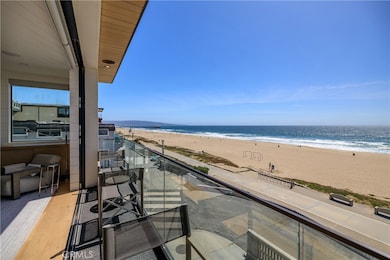 2200 The Strand unit B, Manhattan Beach, CA 90266 - photo 4