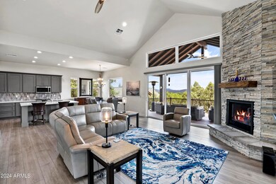 Living Room (1)