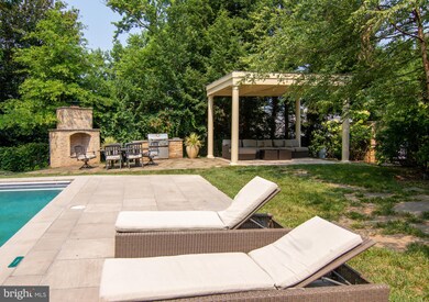 1020 Dead Run Dr, McLean, VA 22101 - photo 3