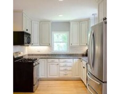 43 Arnold St, Arlington, MA 02476 - photo 3