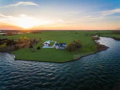 1495 SE County Road 2220, Corsicana, TX 75109 - photo 2