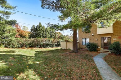 9307 Grazing Terrace, Montgomery Village, MD 20886 - photo 3