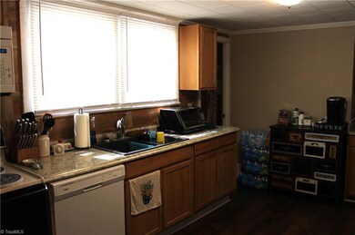 4053 Nc Highway 134, Asheboro, NC 27205 - photo 5