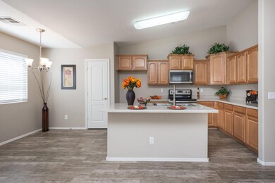 006_Kitchen Area