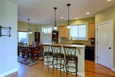 3779 NE Purcell Blvd, Bend, OR 97701 - photo 5