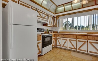 840 Lake Betty Dr, Lake Placid, FL 33852 - photo 6