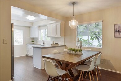 4988 Calderon Rd, Woodland Hills, CA 91364 - photo 5