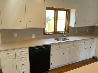 70 Rear Cushing St unit B, Cambridge, MA 02138 - photo 2