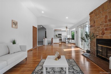 21276 E Aberdeen Dr, Centennial, CO 80015 - photo 2