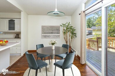2-dining room_IMG_0916_Final