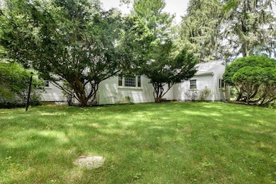 226 Western Ave, Sherborn, MA 01770 - photo 2