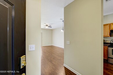 7846 Melvin Rd, Jacksonville, FL 32210 - photo 5