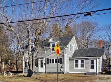 196 Greenwich Ave, Warwick, RI 02886 - photo 2