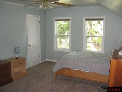 927 N 6th St, Mankato, MN 56001 - photo 4