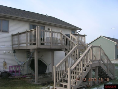 301 Maverick Dr, Mankato, MN 56001 - photo 4