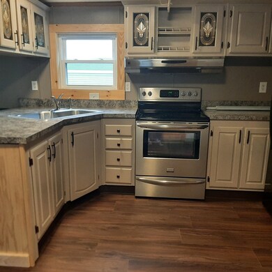 15 Middle Rd, Stewartstown, NH 03576 - photo 3