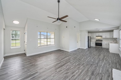 12-web-or-mls-2129-hillary-ln