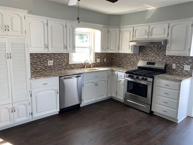 529 Woodman St, Fall River, MA 02724 - photo 5