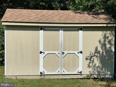 12426 Channelview Dr, Newburg, MD 20664 - photo 7