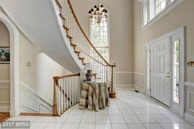 8323 Turnberry Ct, Potomac, MD 20854 - photo 3