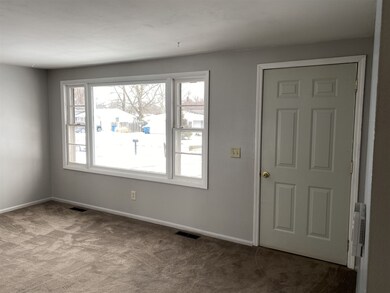 1330 Dundee Dr, New Haven, IN 46774 - photo 3