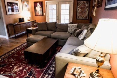 Living room furnished resized FOP_2856